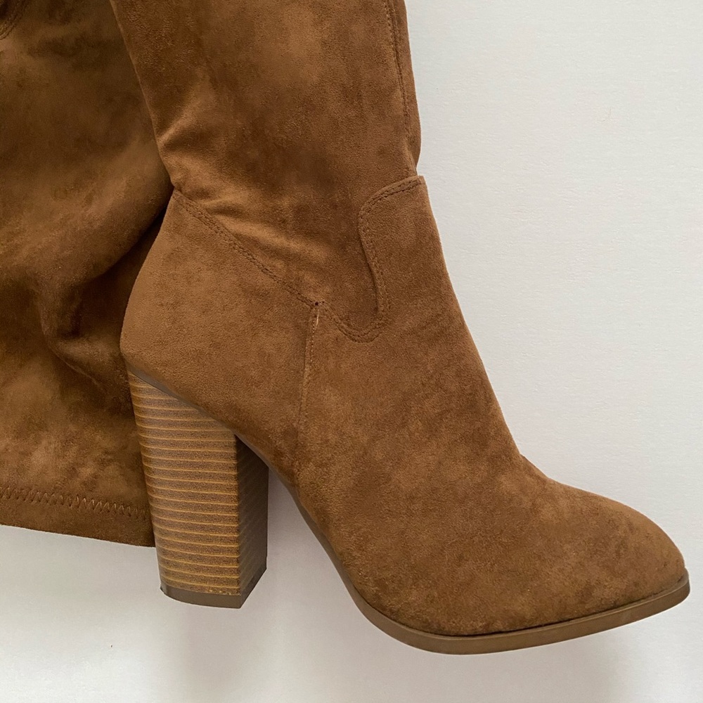 Light Brown Suede Knee High Boots/heels